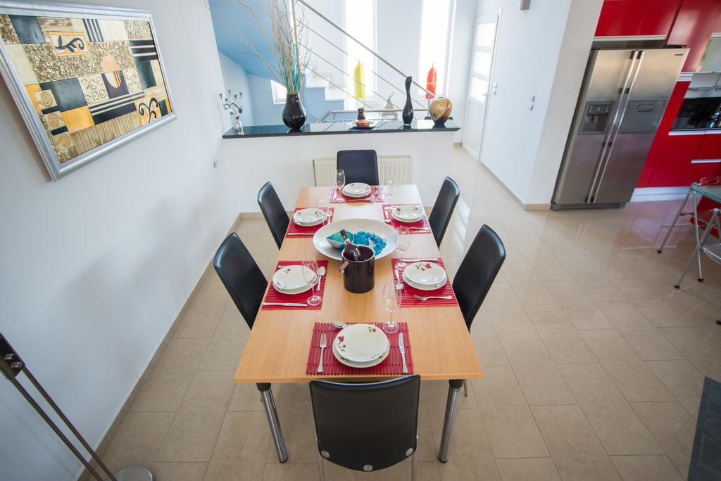 Villa Luca Pastida ภายนอก รูปภาพ